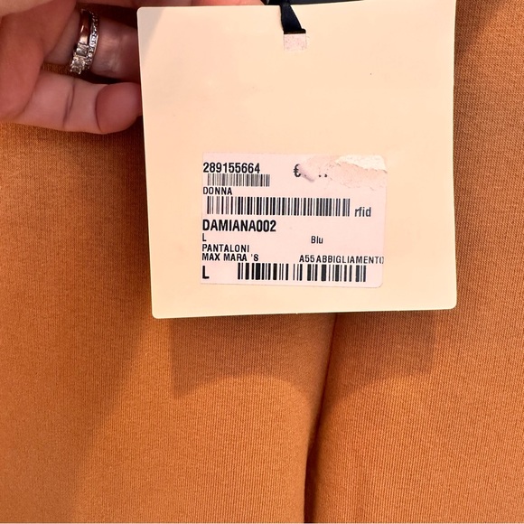 NWT ‘S Max Mara Logo Warm Joggers Color: Camel Fall/Winter Size: Large US8 - Picture 15 of 16